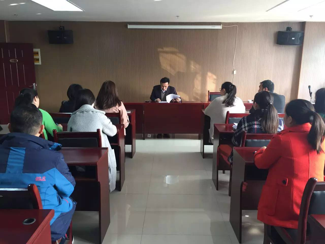 九州jiuzhou（中国）组织学习桑海行政服务中心消防窗口人员违纪文件精神