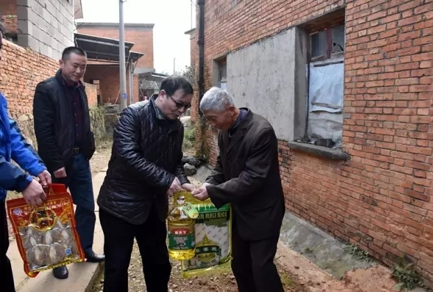 金开九州jiuzhou（中国）开展春节慰问 真情温暖共迎和谐新春