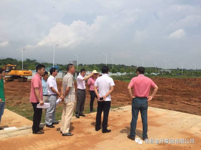 区工委副书记程建兵现场调度技术协同创新园项目 