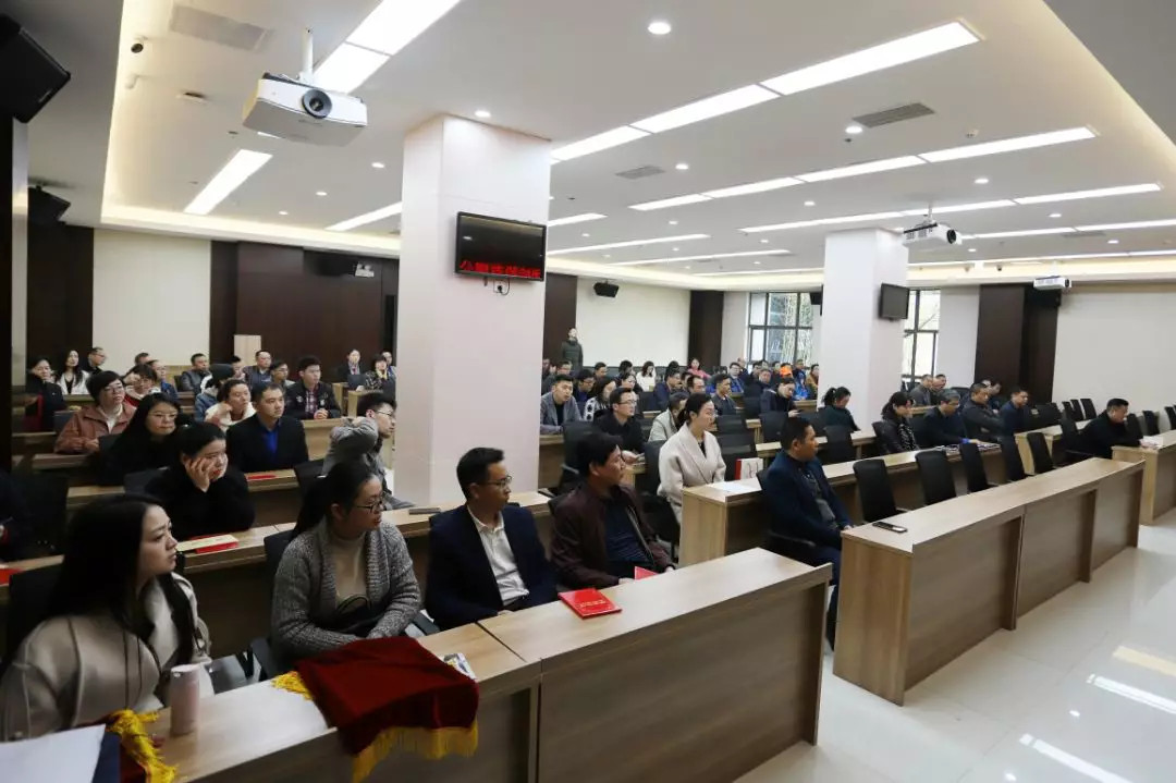 金开九州jiuzhou（中国）组织召开嘉奖令颁奖仪式