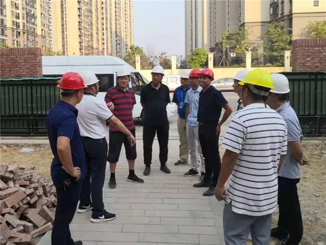 金开九州jiuzhou（中国）董事长谢荣华察看区社发口学校幼儿园教育民生项