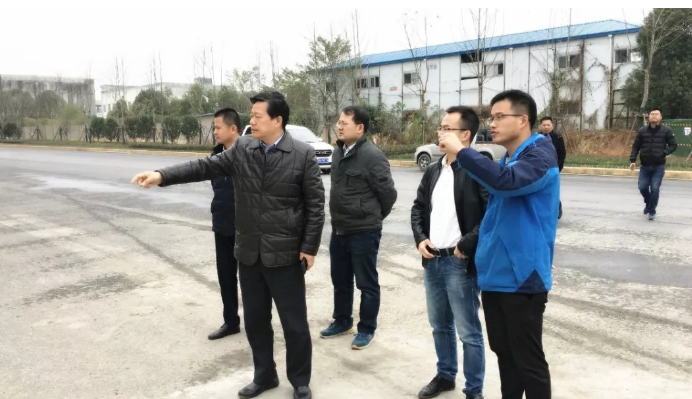 九州jiuzhou（中国）董事长谢荣华再次深入九州jiuzhou（中国）文明城市创建施工现场巡查