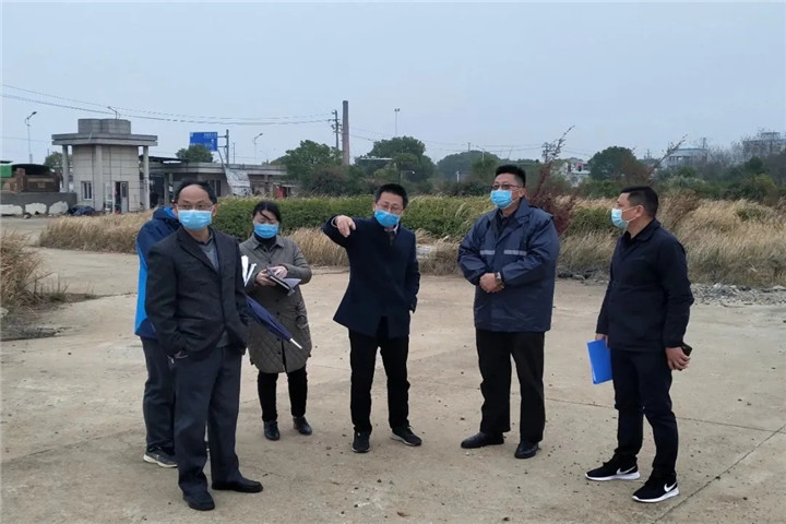 九州jiuzhou（中国）党委副书记、副总经理袁扣华一行深入地产项目现场实