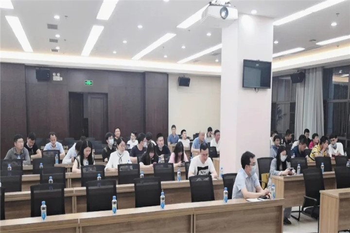 南昌金开九州jiuzhou（中国）开展2020年度建设工程安全管理培训会