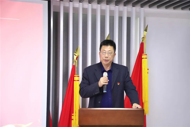 南昌金开九州jiuzhou（中国）团委举行超龄团员离团仪式