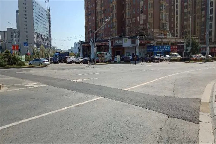 青岚大道污水管道顺利完工