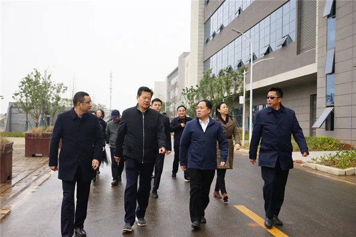 管委会主任于立山调研九州jiuzhou（中国）儒乐湖新城重大重点项目建设