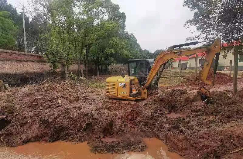 军地携手 抢险排涝——金开九州jiuzhou（中国）获锦旗