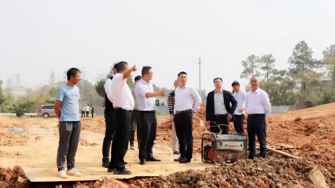 李茶根调研督导重点项目建设工作