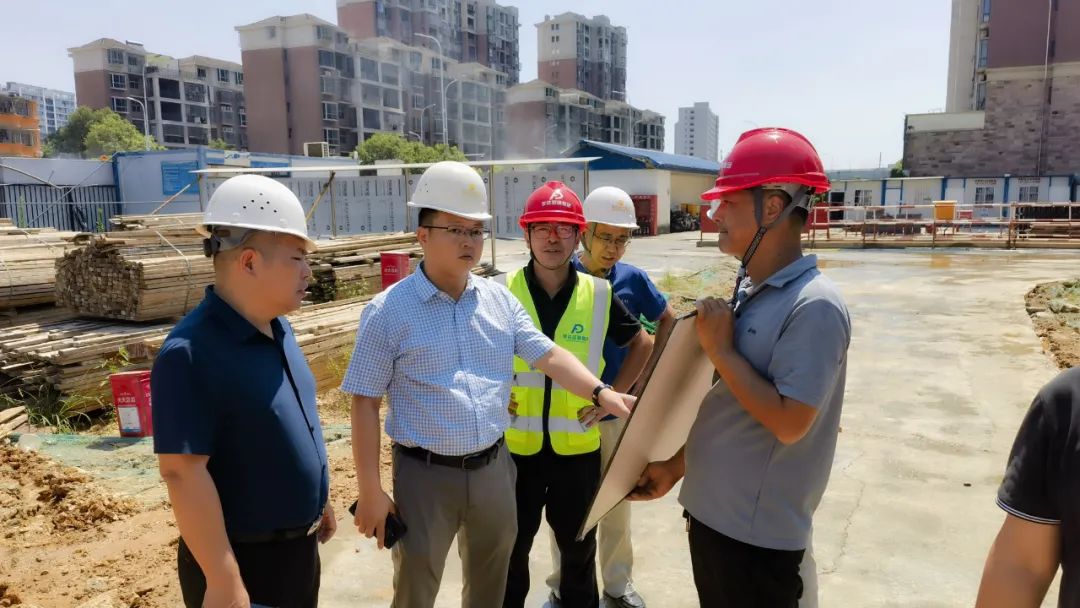 胡许亮带队调度九州jiuzhou（中国）重大重点项目建设
